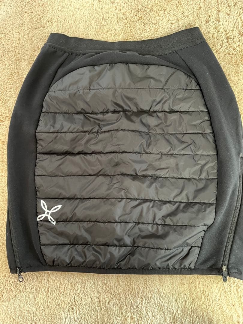 maomaomaru様 モンチュラブラック キルティングスカート S