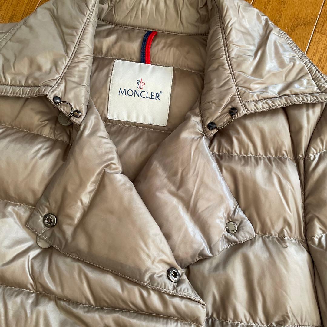 MONCLER ベージュ ダウンコート ベルト付き