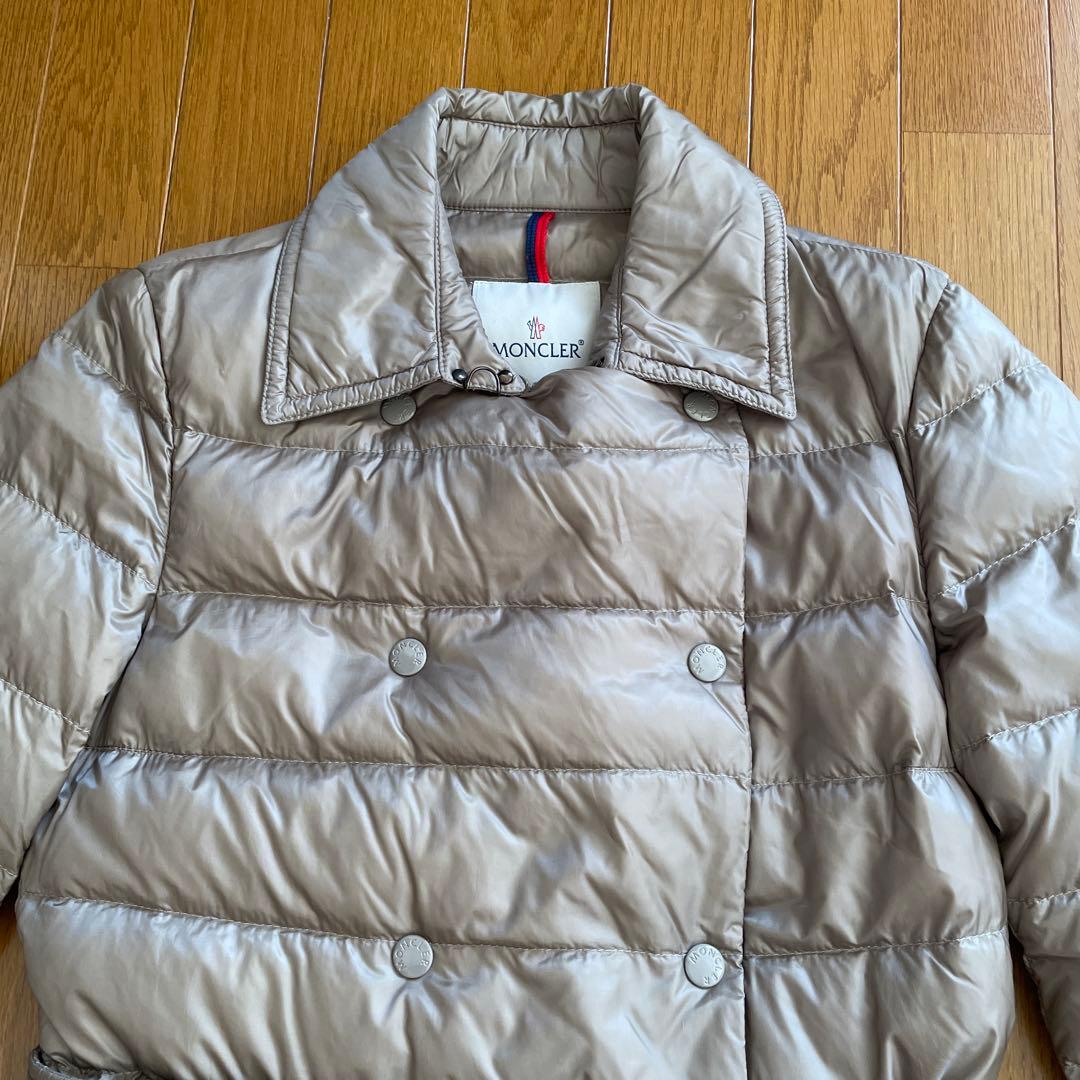 MONCLER ベージュ ダウンコート ベルト付き