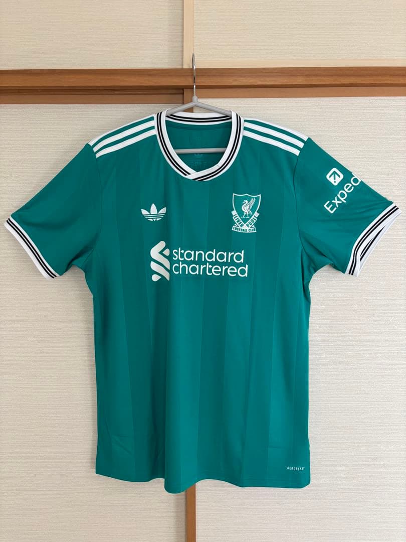 adidas／アディダス 2025-2026 リヴァプールFCサードユニフォーム
