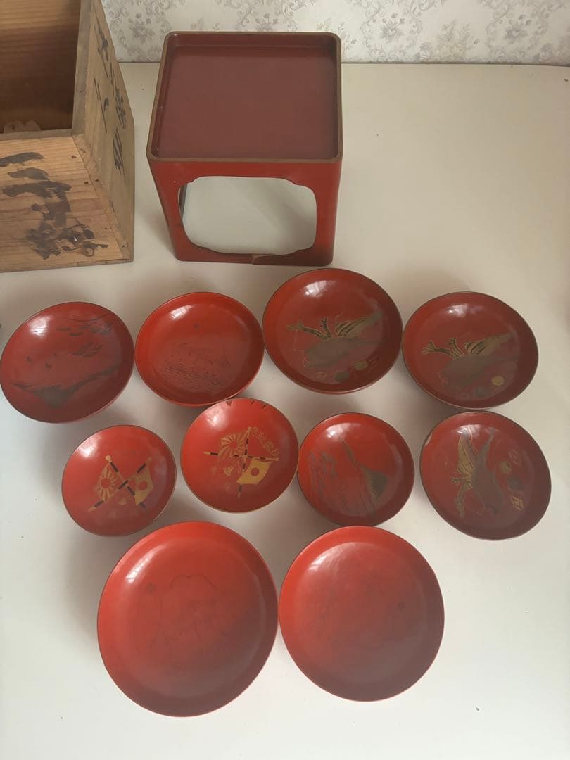 ビンテージ！古道具！推定　明治　征露記念　漆　盃　セット　木箱入り　10個　骨董