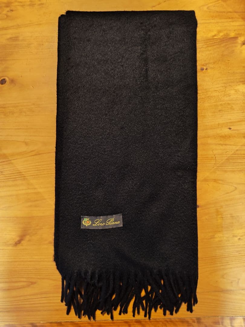 ロロピアーナ　マフラー 　ストール黒
