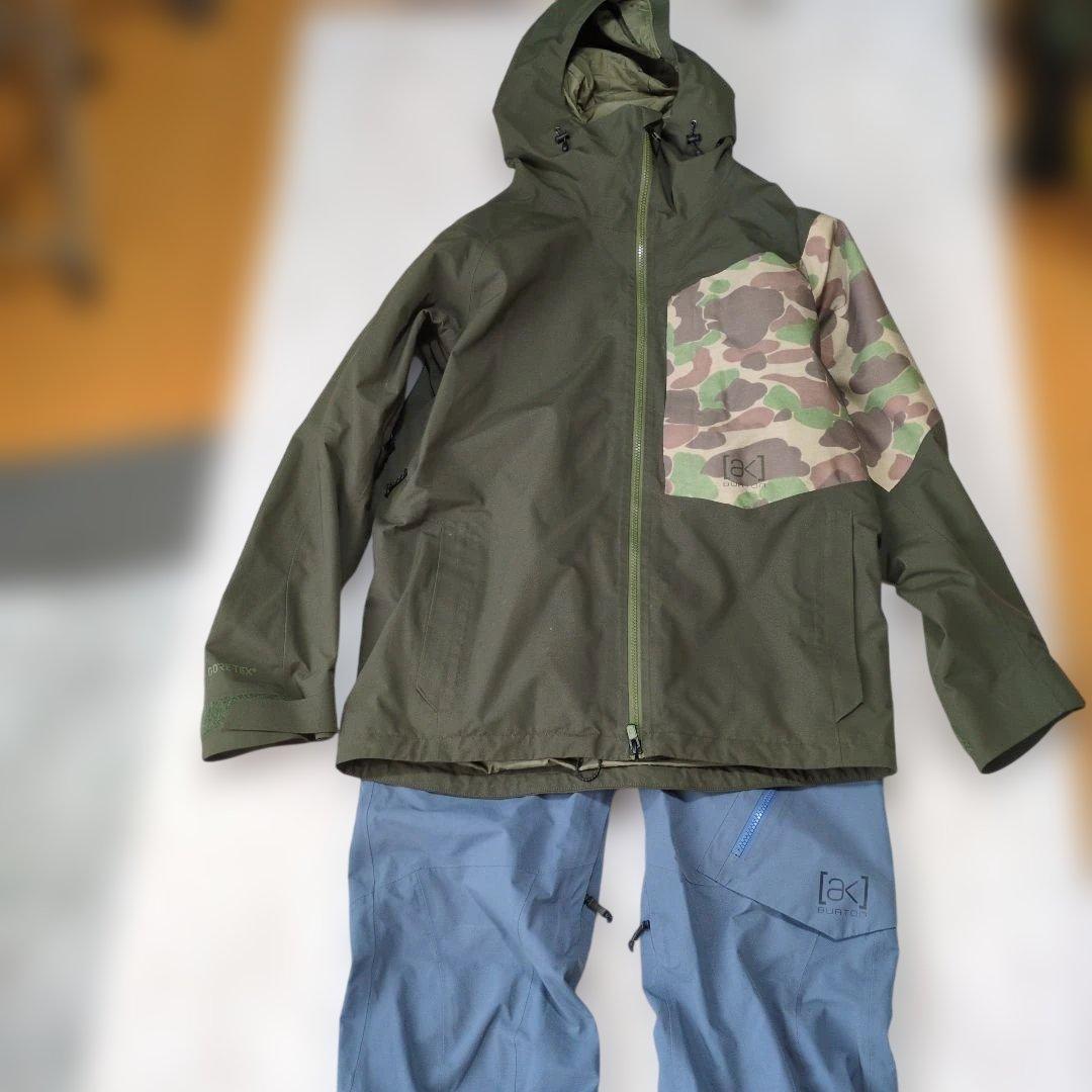 Burton　ak スノーボードウェア S　　上下　中古 バートン