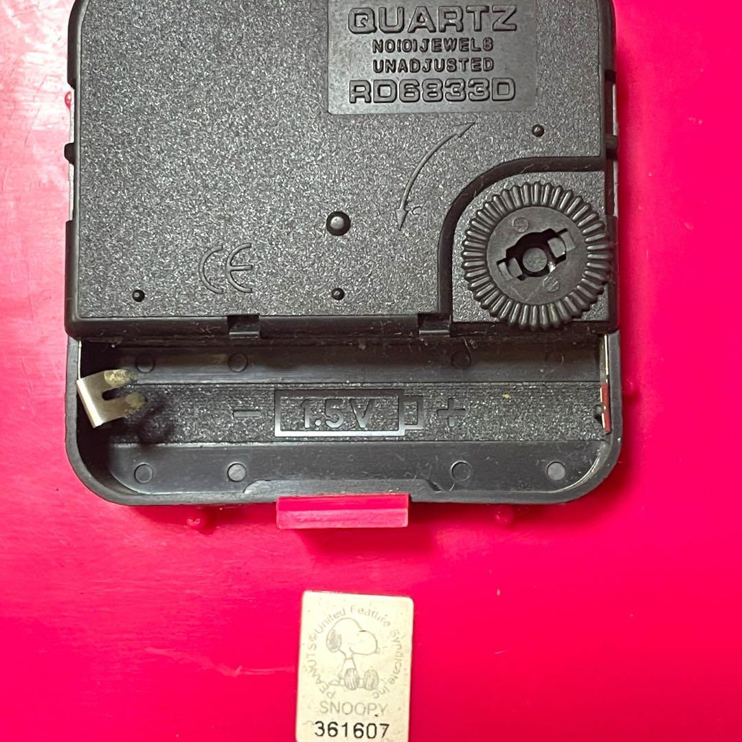 昭和レトロ　SNOOPY 特大 腕時計型 可愛い掛時計スヌーピー PEANUTS