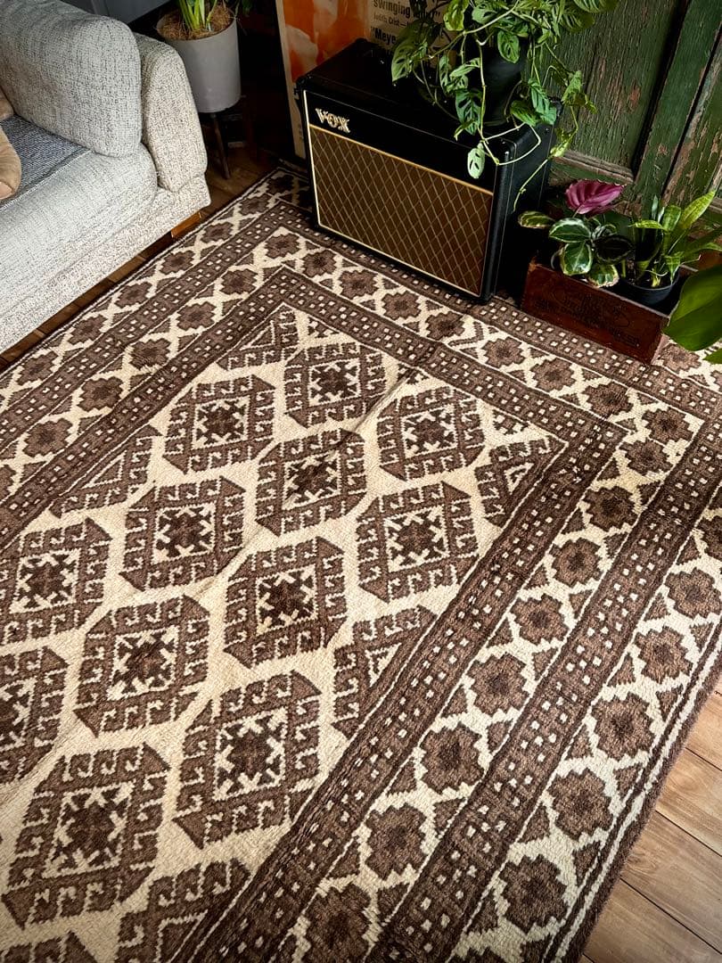 トライバルラグ　ヴィンテージラグ　アフガンラグ　タイマニ　バルーチ　プリミティブ