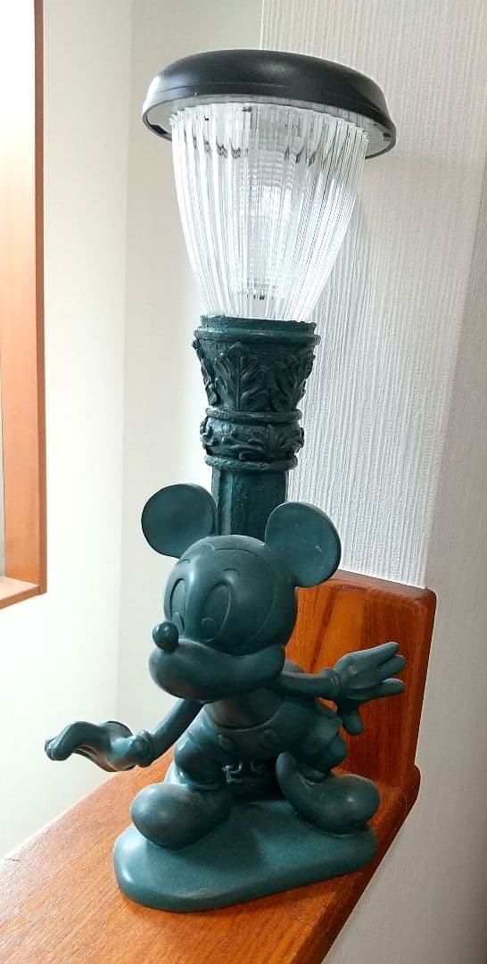 ミッキーマウス 置物 スタンドランプ ガーデニング