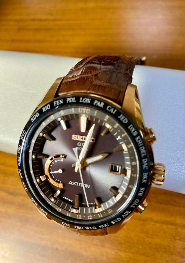SEIKO ASTRON GPSソーラー 時計