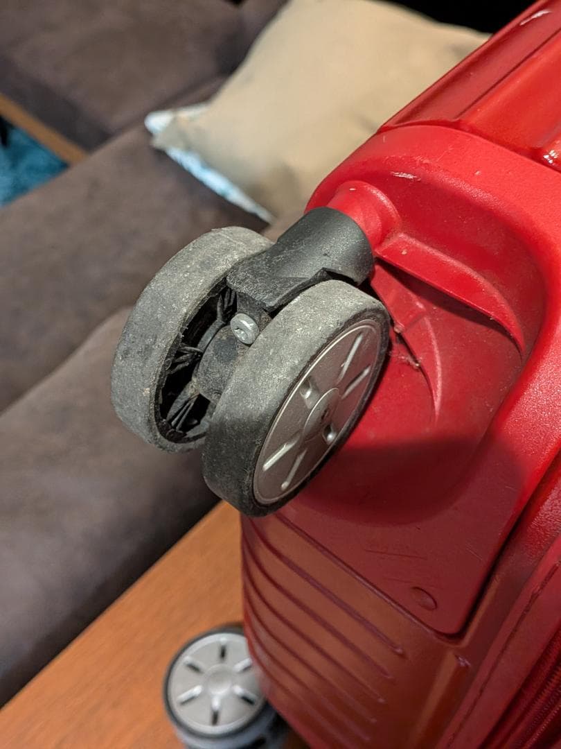 RIMOWA リモワ サルサ 約50L 4輪 TSA レッド 赤 スーツケース