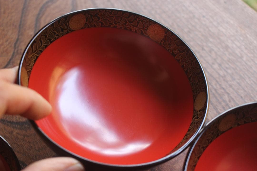 時代逸品！上質朱漆に極上菊桐唐草蒔絵の映えるお椀2点（検輪島塗京塗高台寺蒔絵