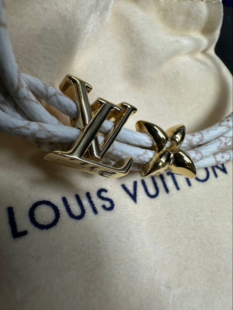 た*み様 極美品　ルイヴィトン　ブレスレット　LVブルームモノグラム　フラワー