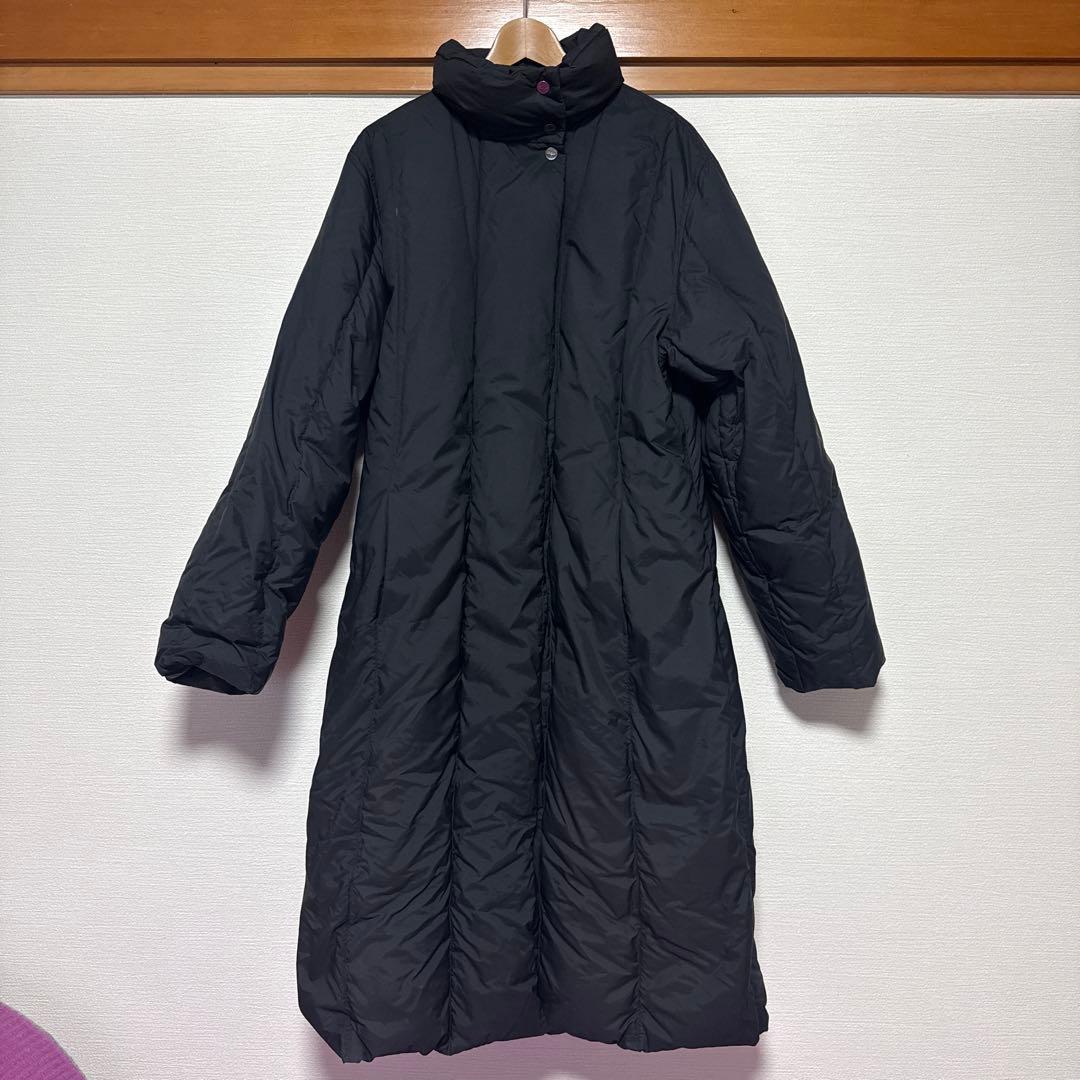 フェラガモ 黒 ロングダウンジャケット スタンドカラー L