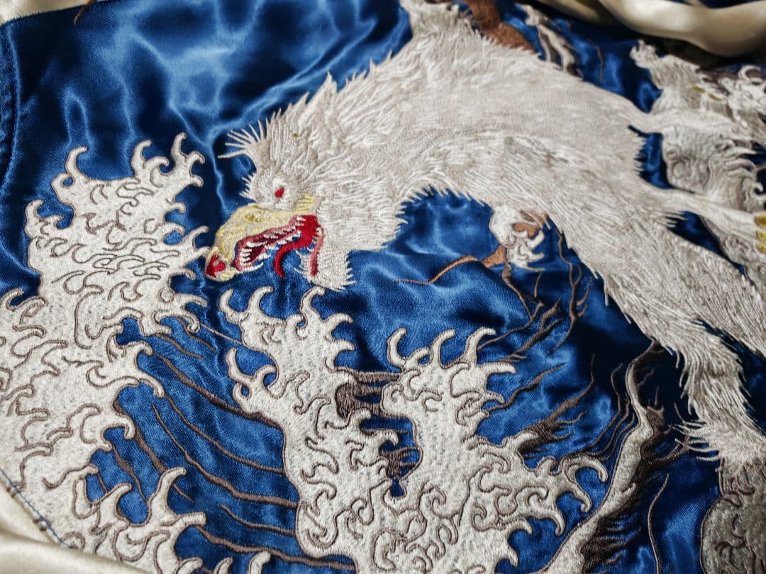 SATORI ２面用 狼 日本限定 スカジャン vintage レーヨン