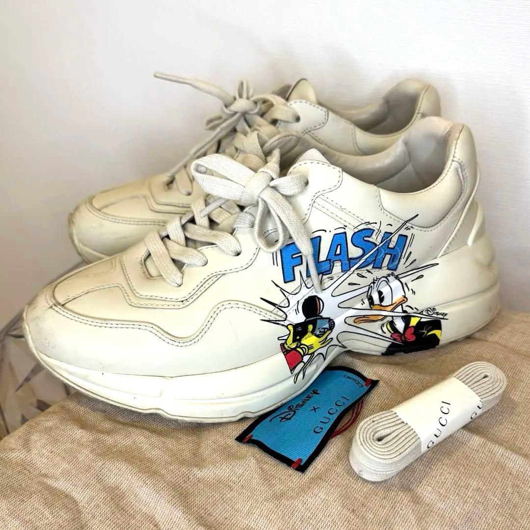 GUCCI スニーカー 女性 ディズニーコラボ 袋付き 替え紐付き クリーム色