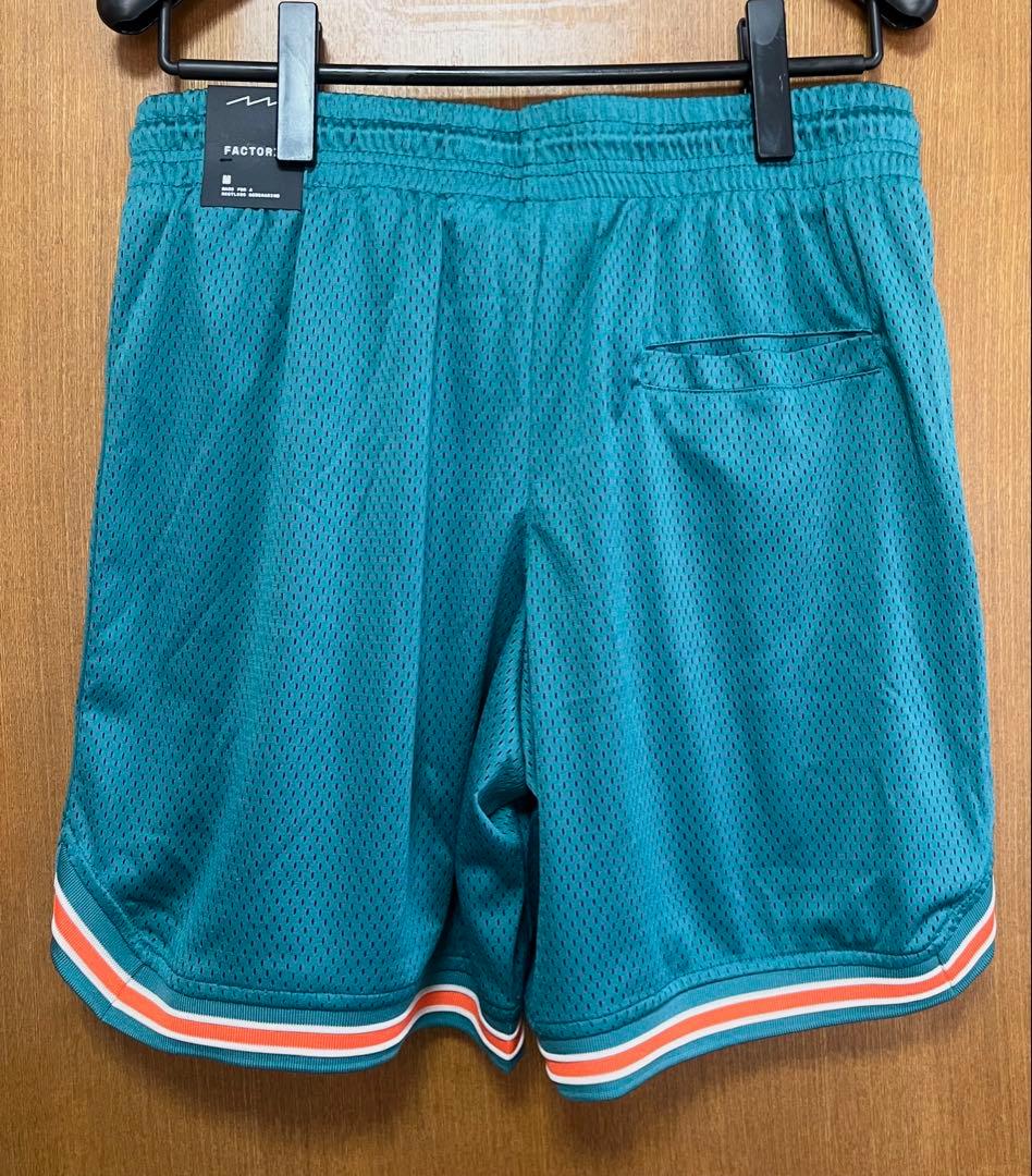 ★新品★NFL フットボール　ドルフィンズ　ハーフパンツ　輸入 パンツ