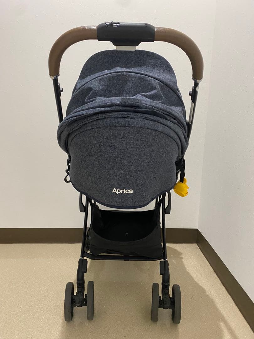 Aprica アップリカ ラクーナクッション フリー ベビーカー
