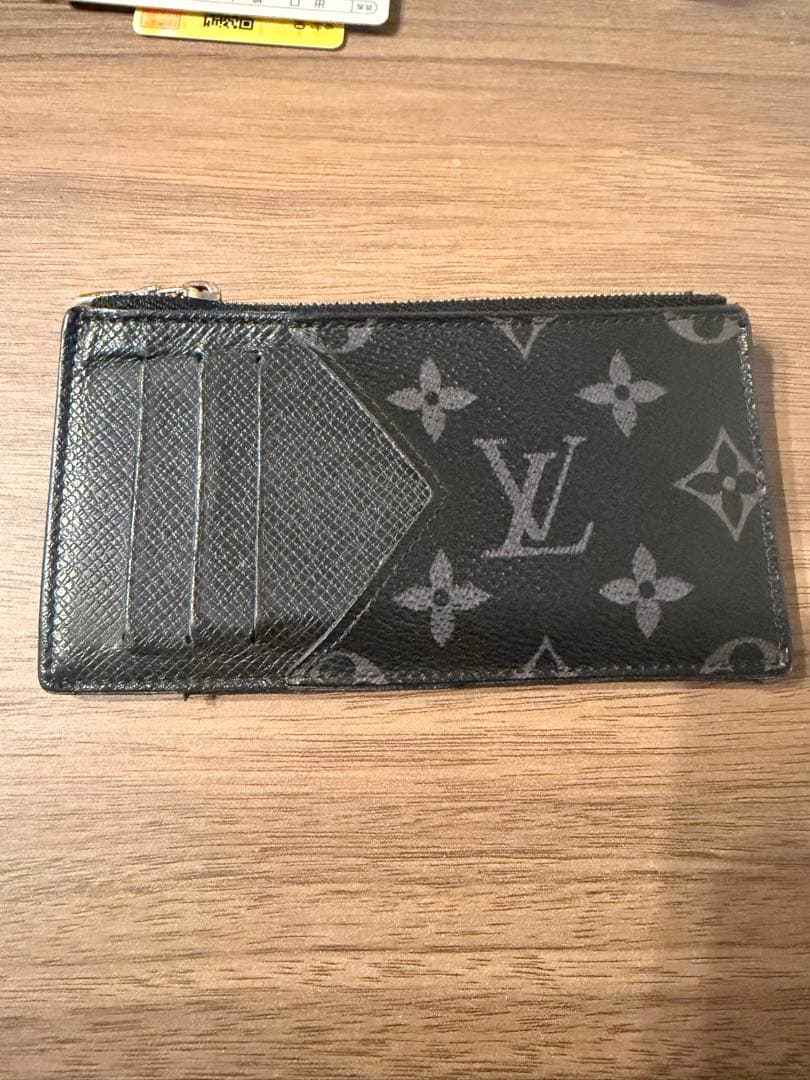 ルイヴィトン　カード入れ