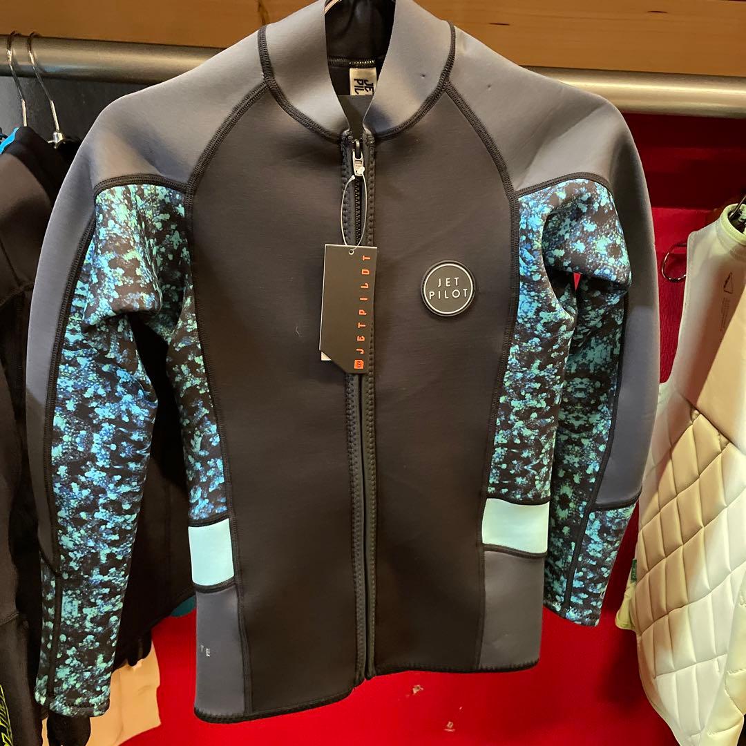 JETPILOT ジェットパイロット　タッパー　レディースM