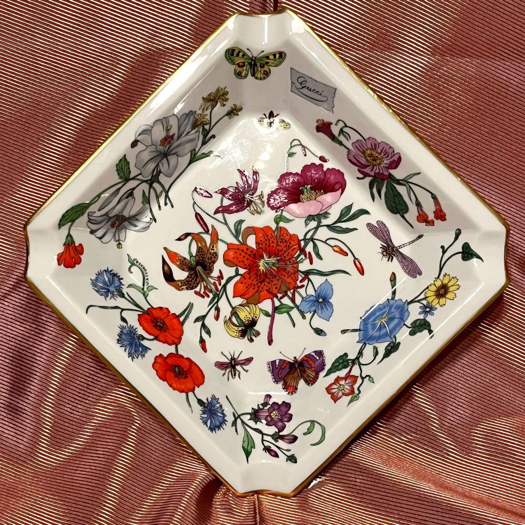 GUCCI グッチ　リモージュ社製　アッシュトレイ　フローラ　陶器　インテリア