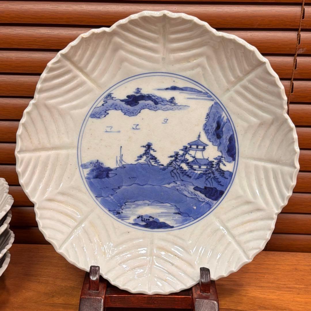 江戸時代　古伊万里　陰刻　染め付け皿　5枚