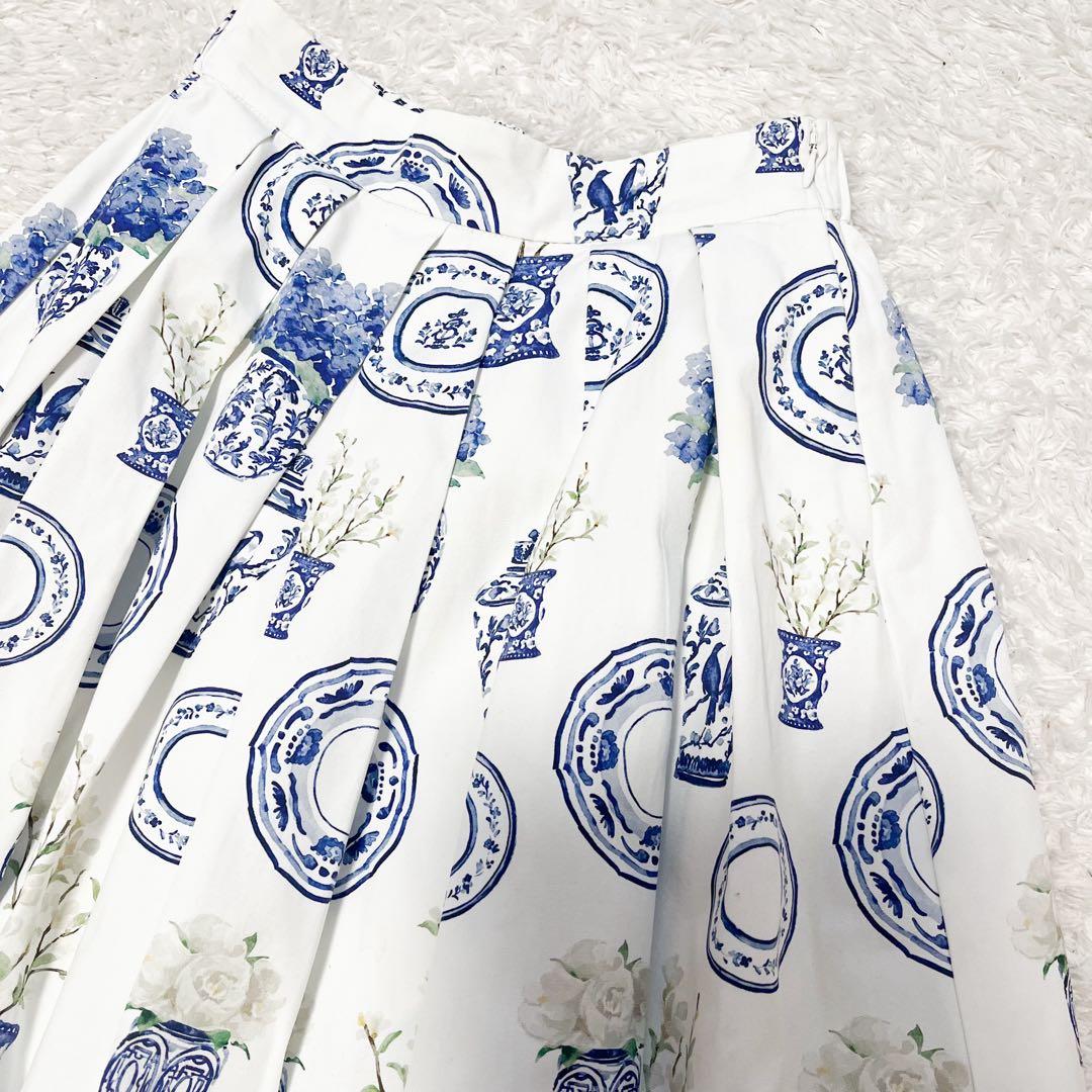 2023 セブンテン 陶器プリント 花柄スカート 陶器 水彩タッチブルーホワイト