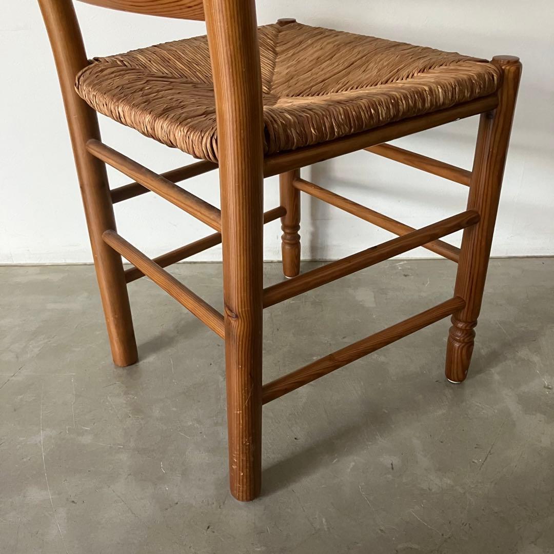 レトロ　アンティーク　ヴィンテージ　ヨーロッパ　カントリー　古家具　古民家　椅子