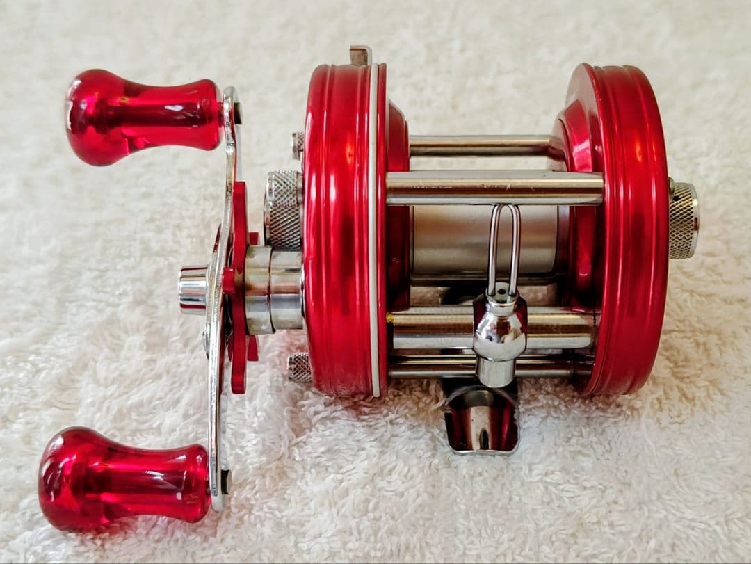 ABU Ambassadeur 5000 Red BigA パワハン 皮ケース付