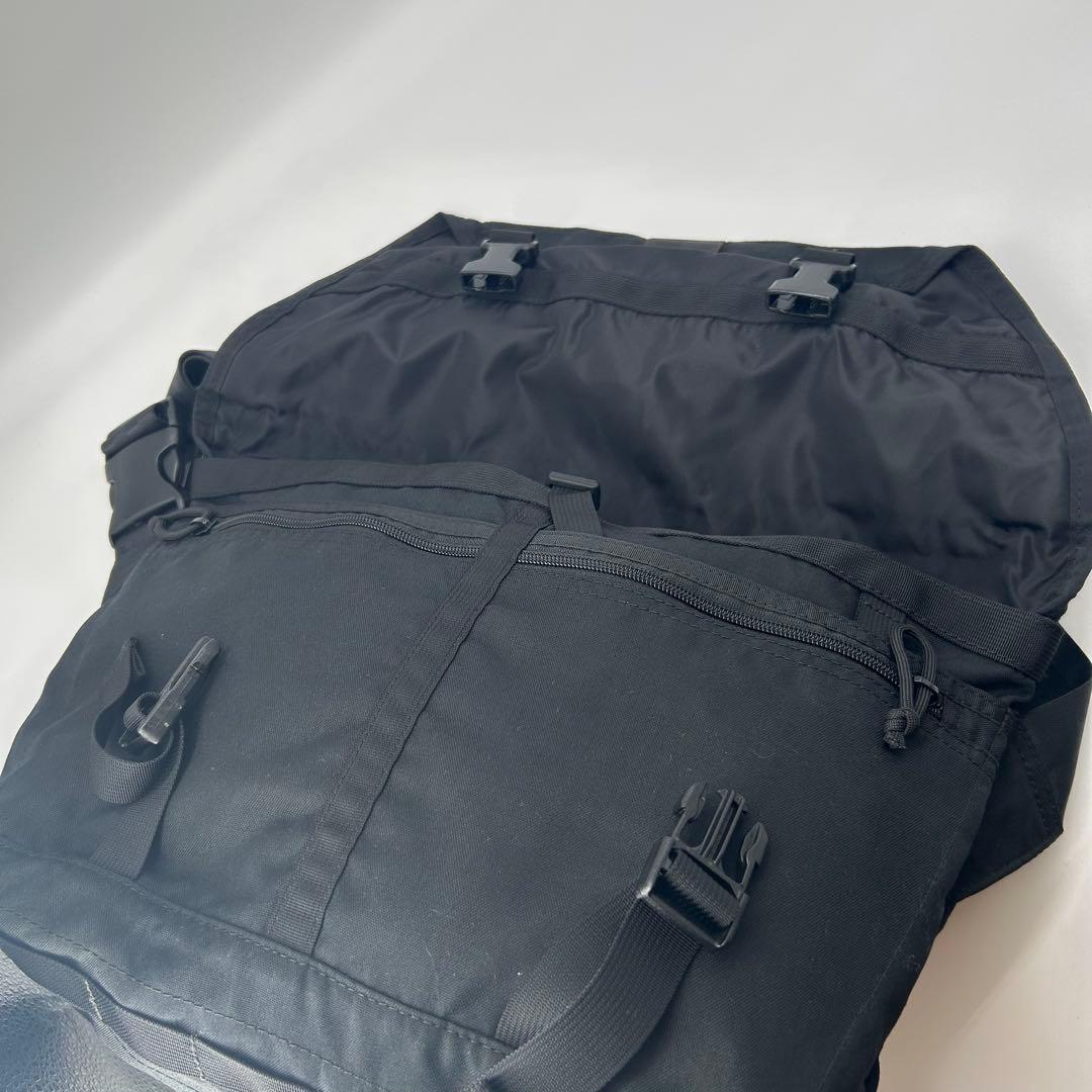 美品✨廃盤 ブリーフィング USA製 メッセンジャーバッグ ショルダーバッグ