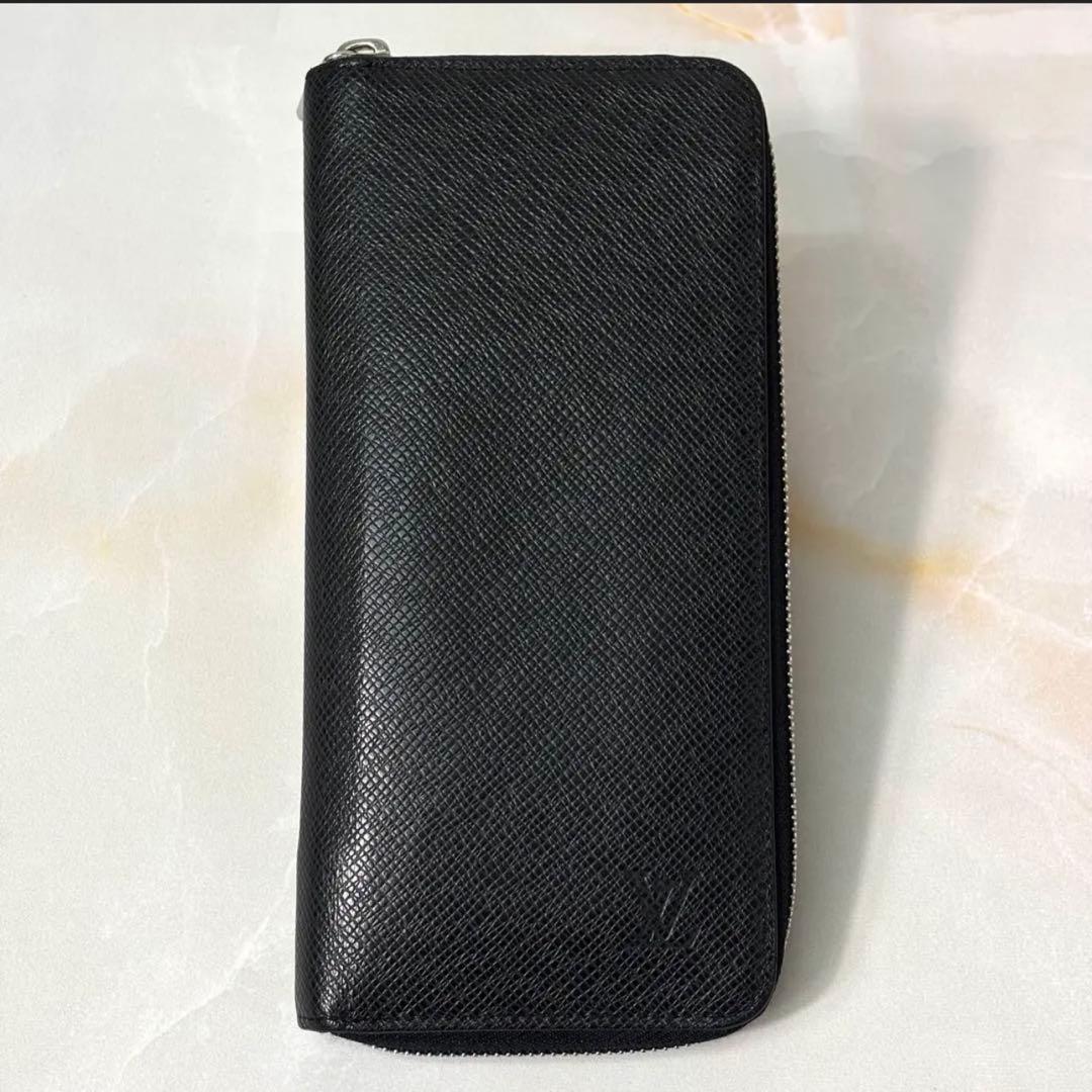 ルイヴィトン タイガ 長財布 ジッピー ノワール ヴェルティカル