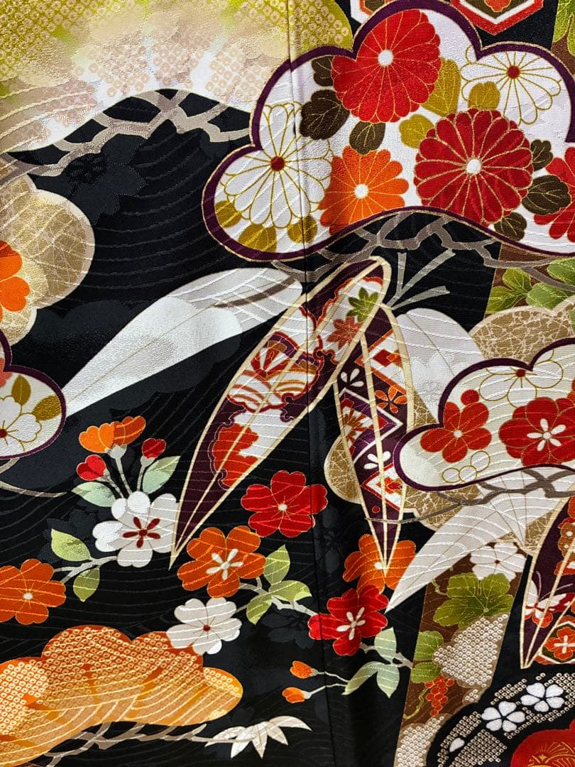 ！値下げ！【正絹】黒 振袖&襦袢２点セット(美品)おまけ付き