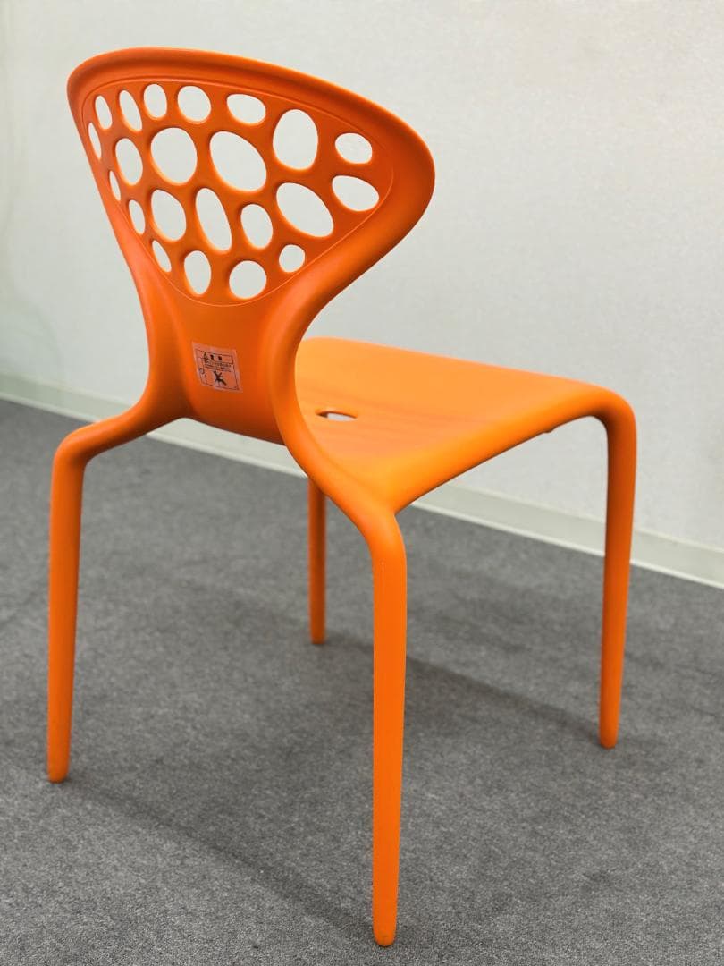 ■モローゾ■スーパーナチュラルチェア　ダイニング　オレンジ　屋外　スタッキング
