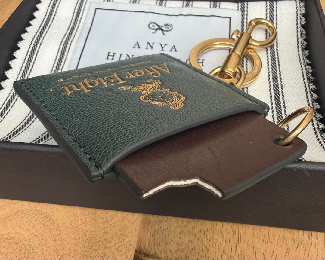 美品＊アニヤハインドマーチ 「After Eight®」 チャーム 保証付き