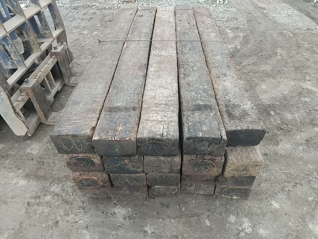 10本組 枕木 3級品 長さ約210cm 送料別 ガーデニング 花壇 庭づくり