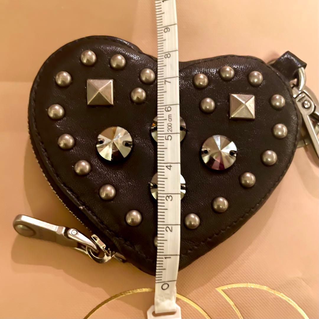 ももももももかMIU MIU ハート型 レザー クリスタル チャーム