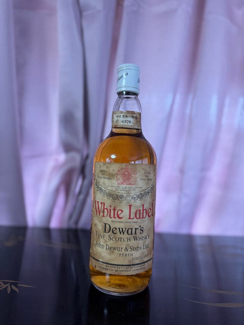 【未開栓】デュワーズ 赤紋章　特級　古酒　希少