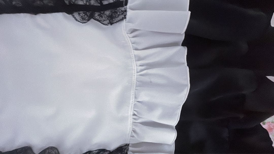 ♡MARBLE　フリル袖編み上げワンピース：白×黒レース♡