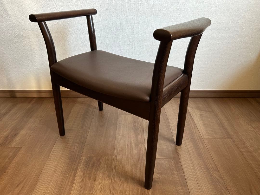 美品　マチュリテ ポーチェア 飛騨産業 キツツキ スツール 玄関椅子