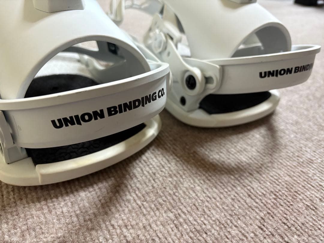 ユニオン ビンディング ストラータ Sサイズ