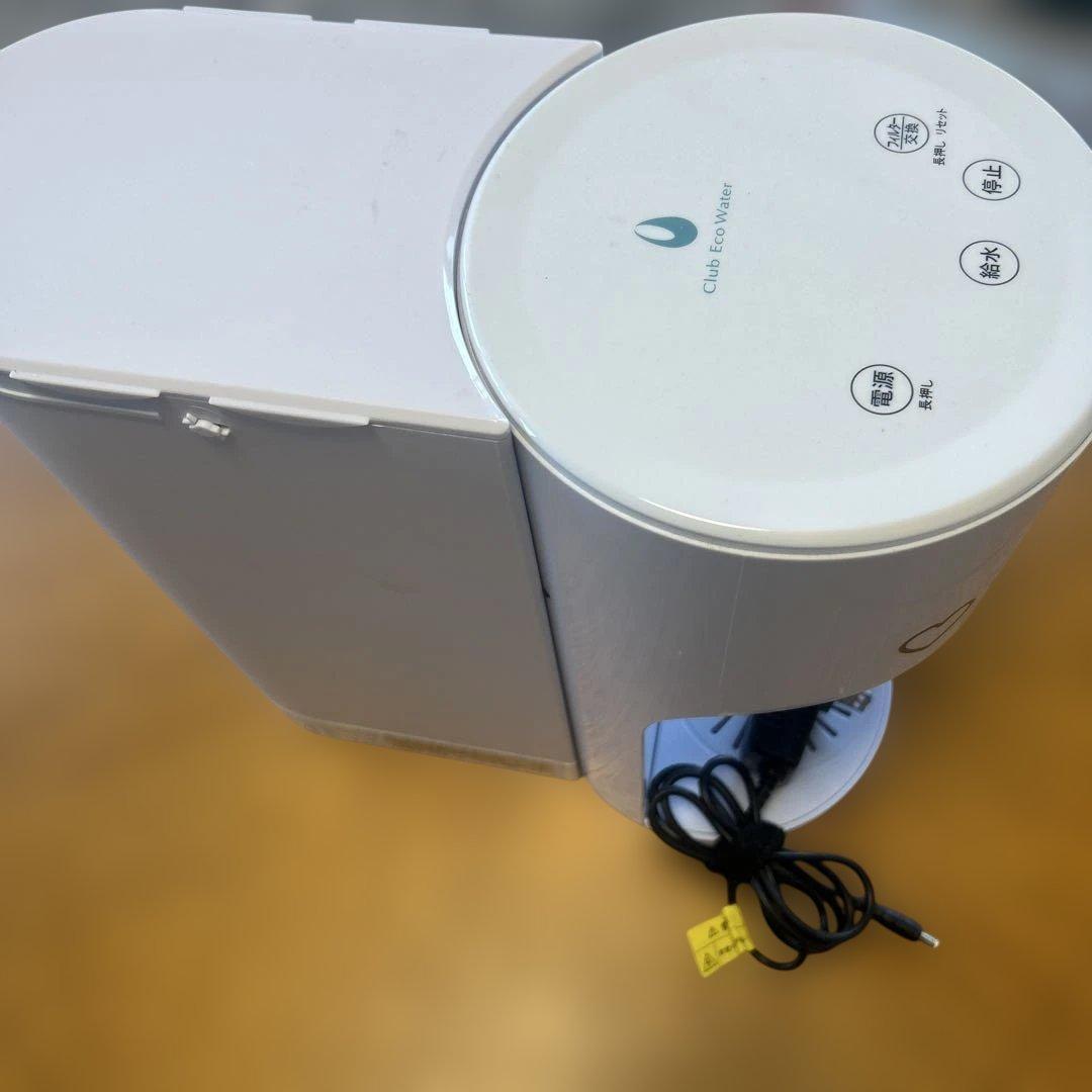 ポタポタ全自動サーバー浄水器 ホワイト 円形デザイン