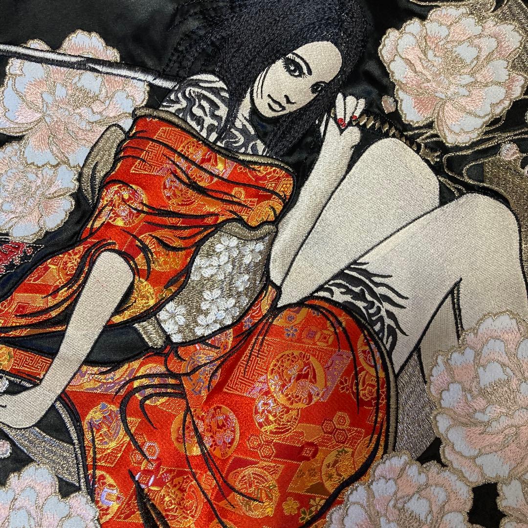 新品　抜刀娘　刺繍入りサテン スカジャン L ネイビー　シルバー　 リバーシブル