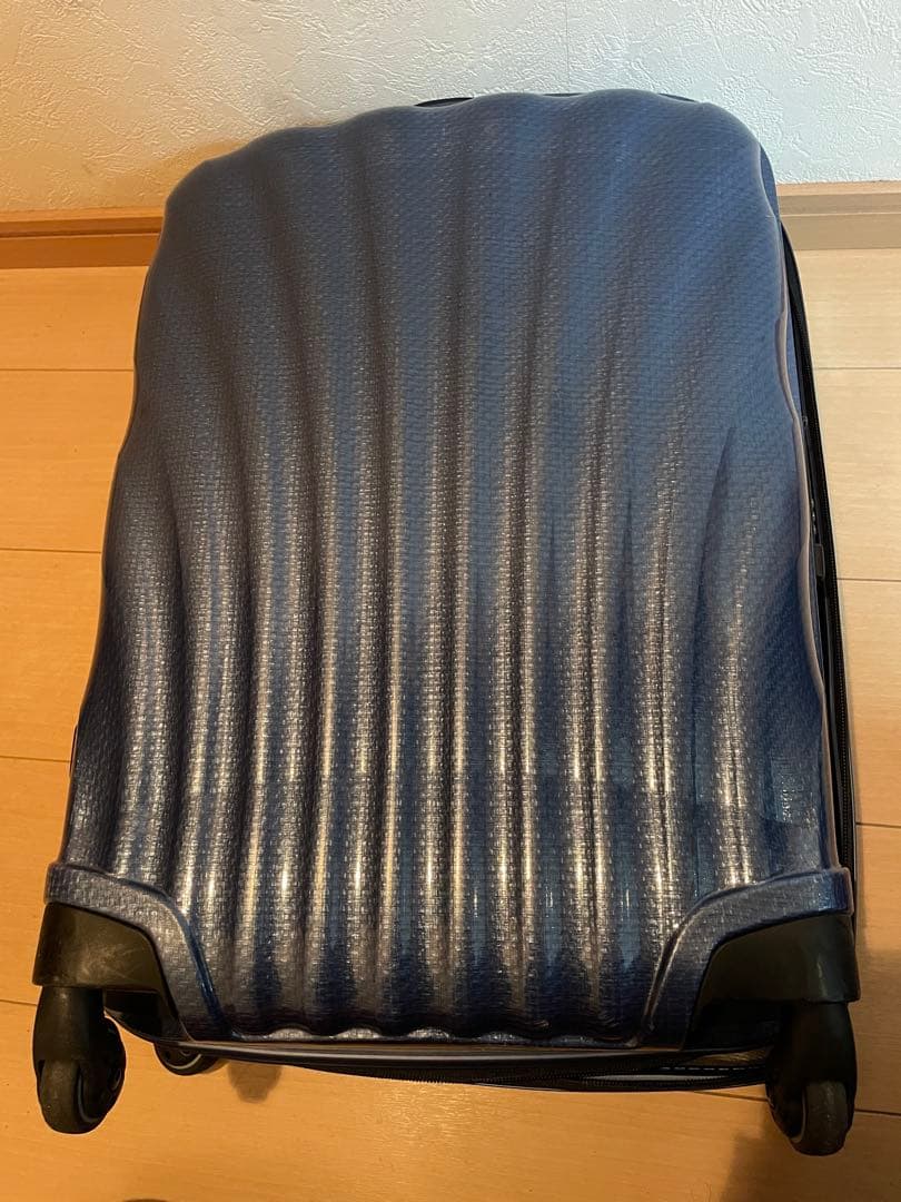 サムソナイト　コスモライト36L 機内持込み可　 超軽量人気のミッドナイトブルー