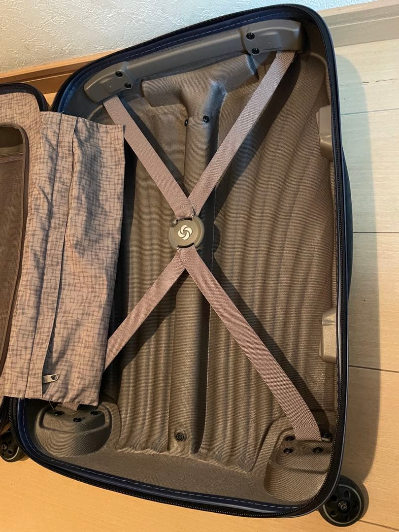 サムソナイト　コスモライト36L 機内持込み可　 超軽量人気のミッドナイトブルー