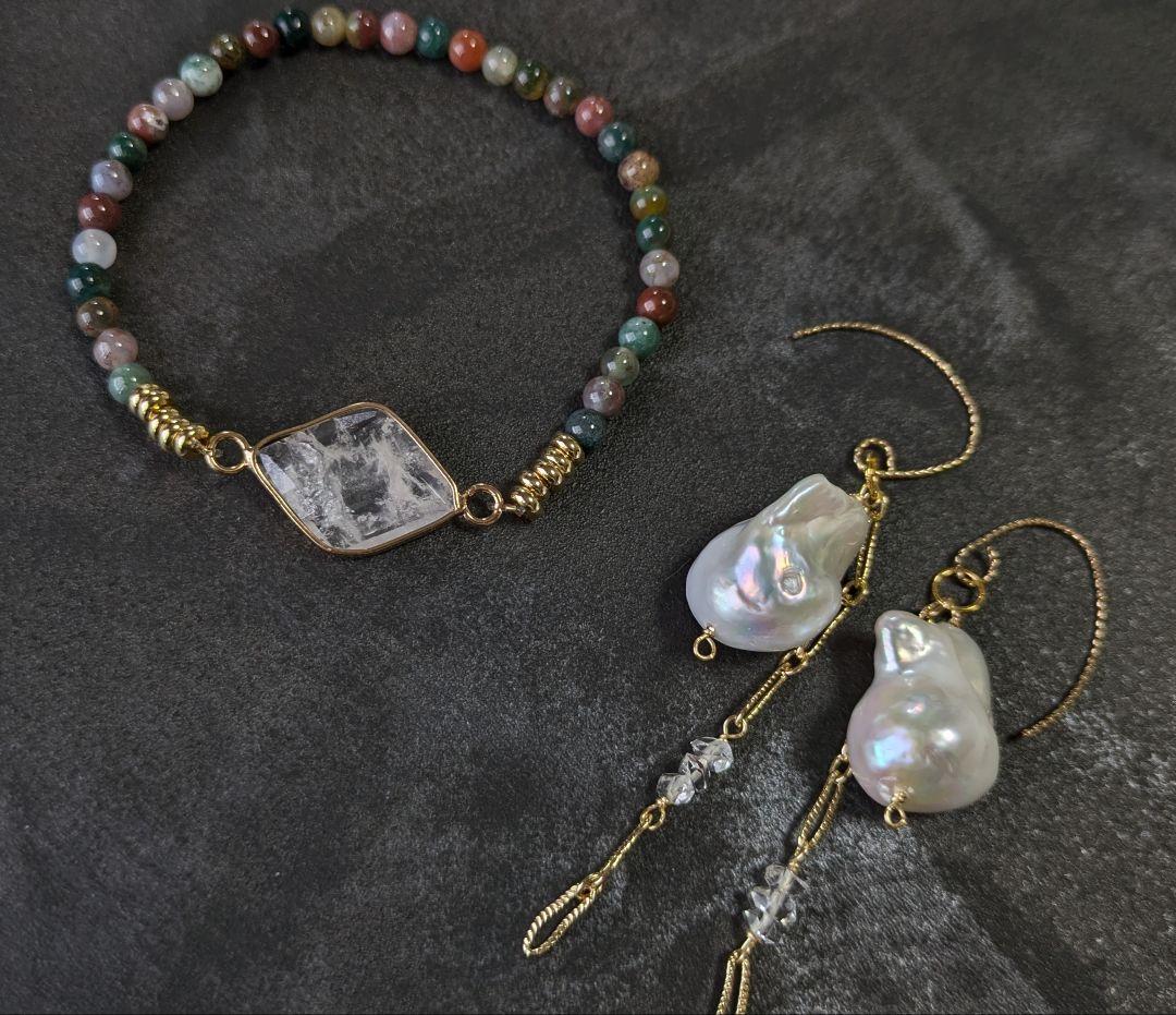 大粒オイスターパール☾　ハーキマークォーツ　チャーム