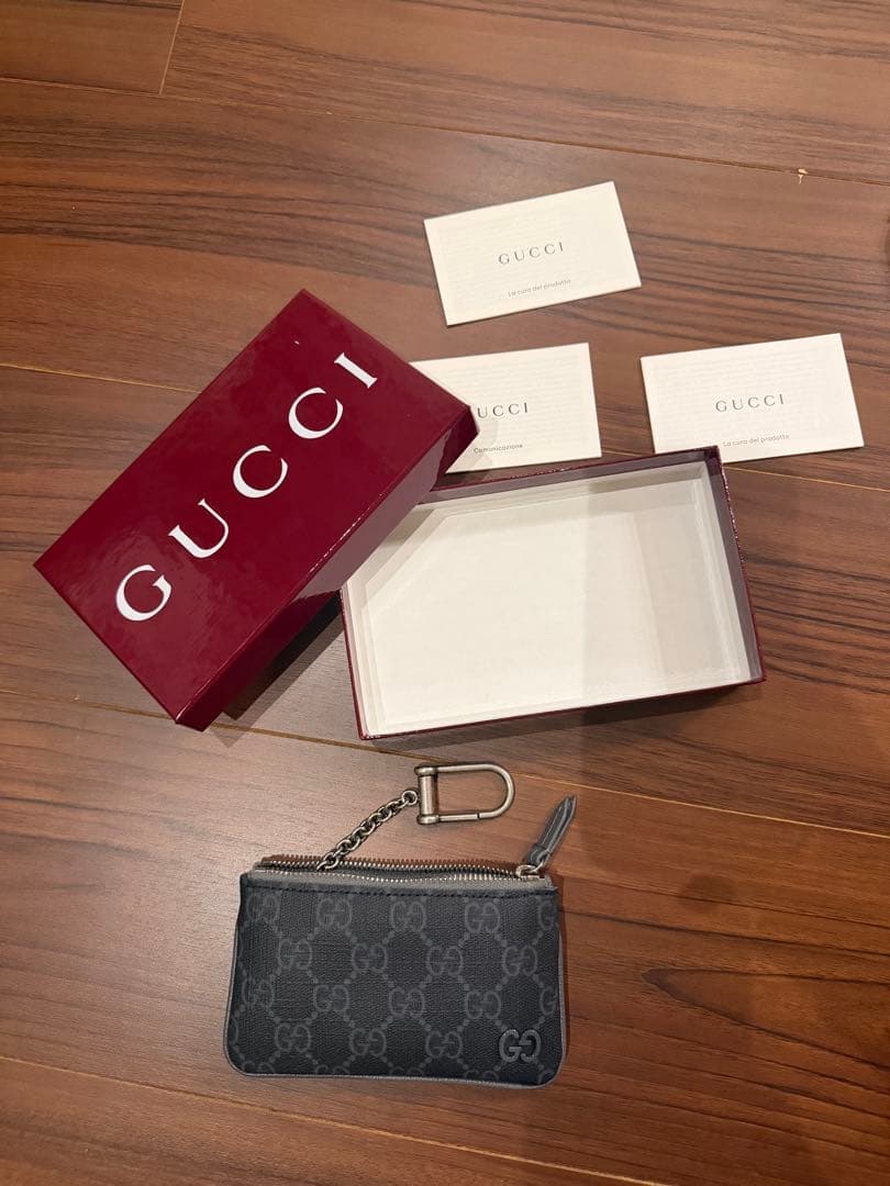 GUCCI ダークグレー キーケース