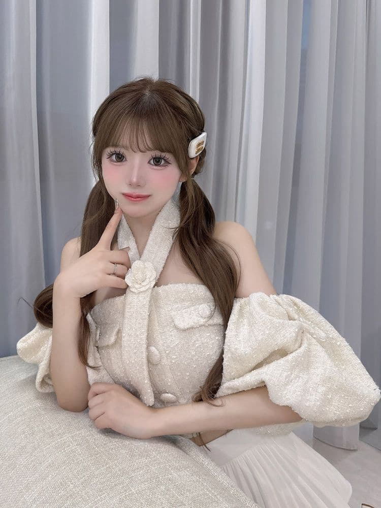 専用厳守♥Darichホルターネックオフィシャルツイードトップ新品未使用未開封