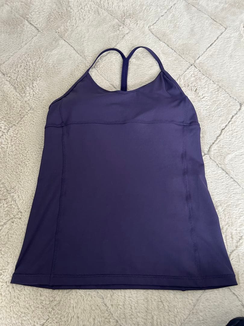 suria ヨガウェア タンクトップ カップ付き M