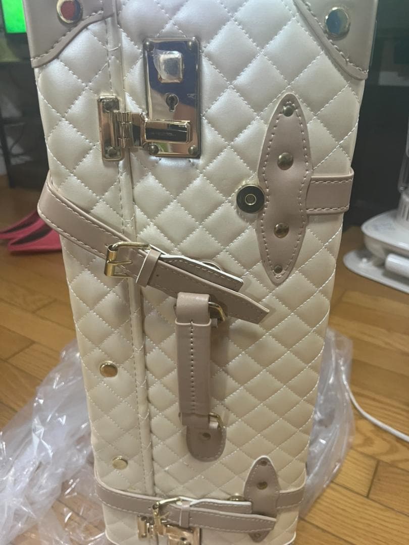 セーラームーン キャリーケース USJ コラボ 希少