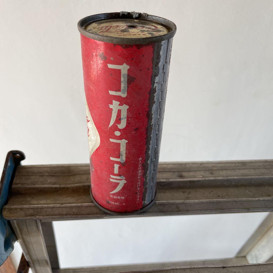 コカコーラ缶