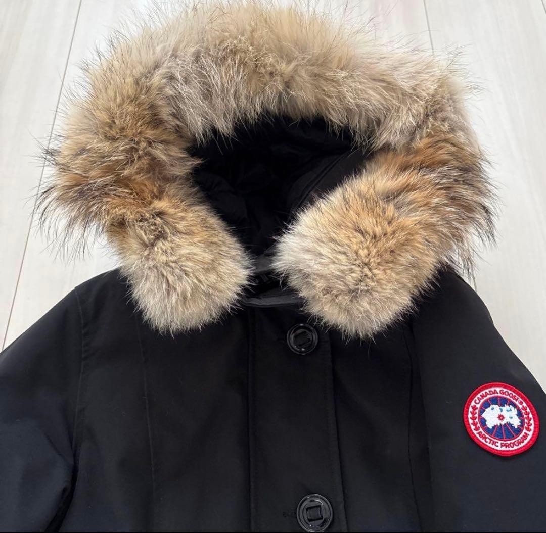 ブラック ダウンジャケット　カナダグース　ロスクレア　Sサイズ