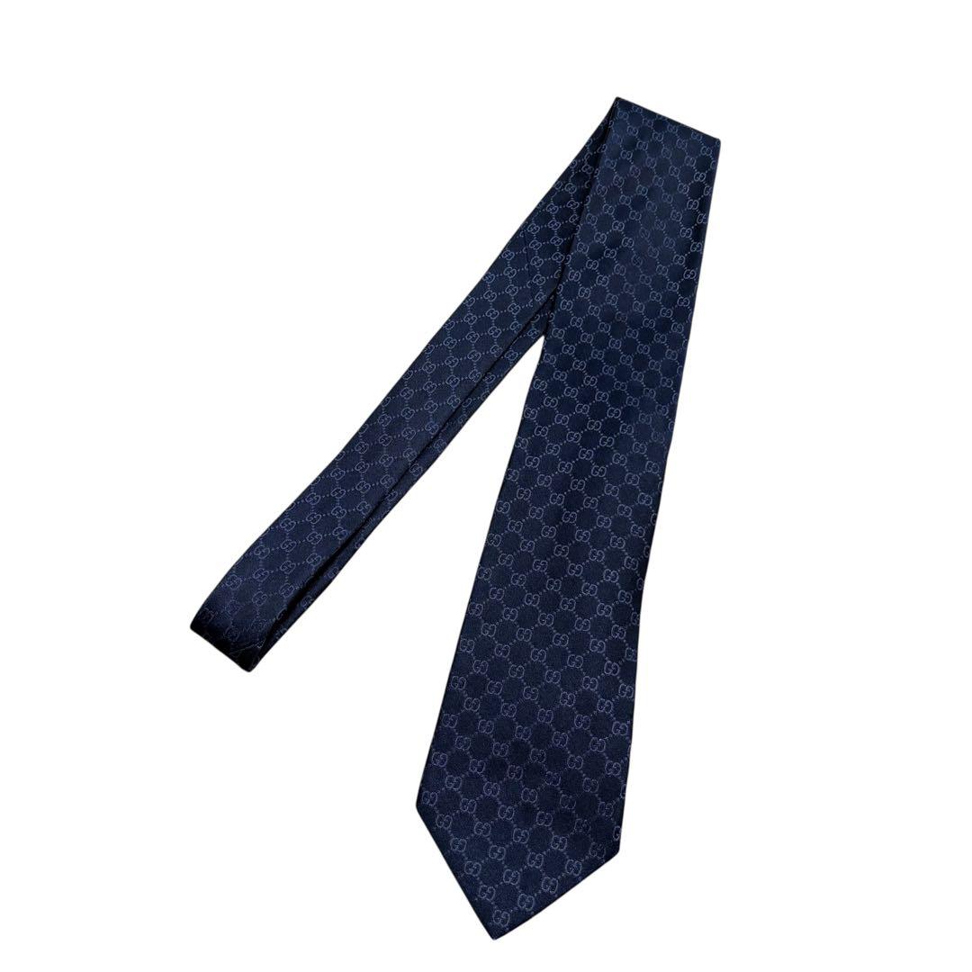 極美品　GUCCI メンズ シルクタイ GGパターン ネイビー 光沢 高級