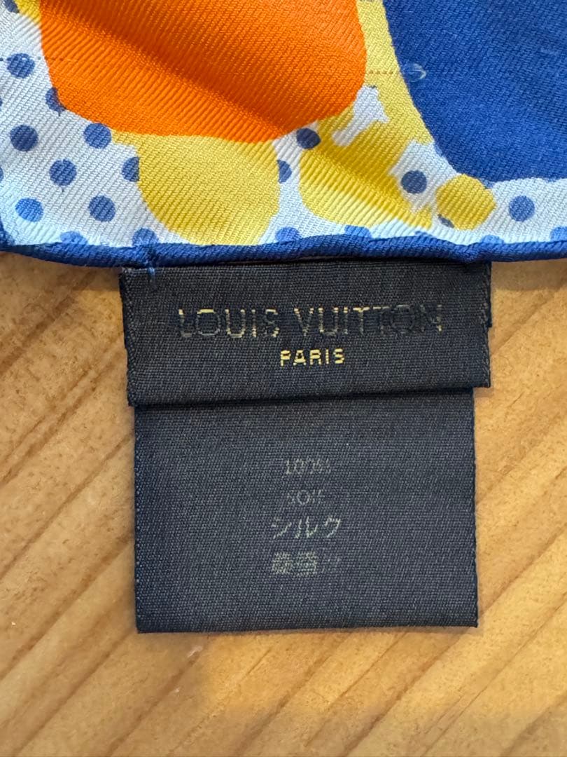 Louis vuitton シルク　大判スカーフ